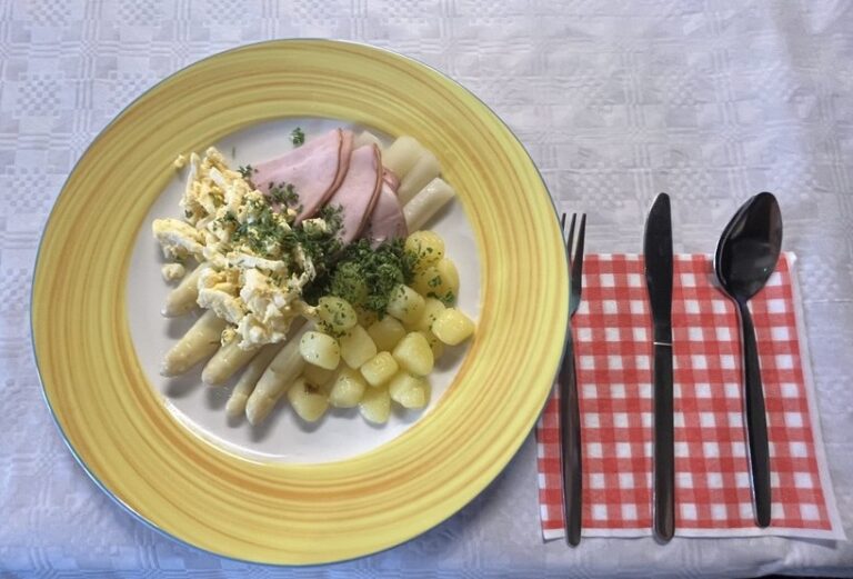 Gezellige aspergeavond in het Cultuurlab